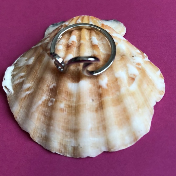 925 Sterling Silver Double Waves Ring - Picture 6 of 7